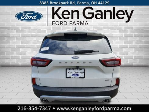 New 2024 Ford Escape SE image 6