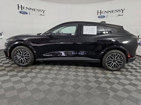 Used 2025 Ford Mustang Mach-E Premium image 7