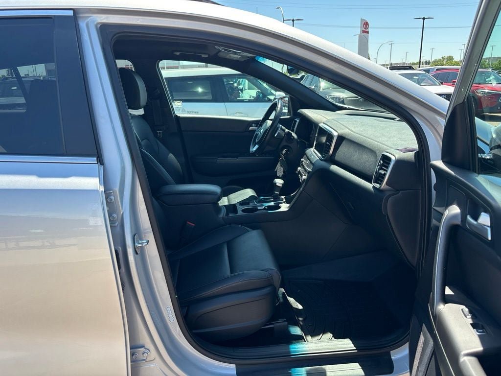 Used 2020 Kia Sportage S w/ S Sunroof Package AWD/4WD image 37