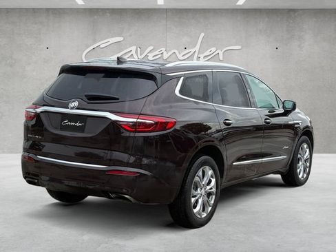 Used 2021 Buick Enclave Avenir w/ Avenir Technology Package FWD image 16
