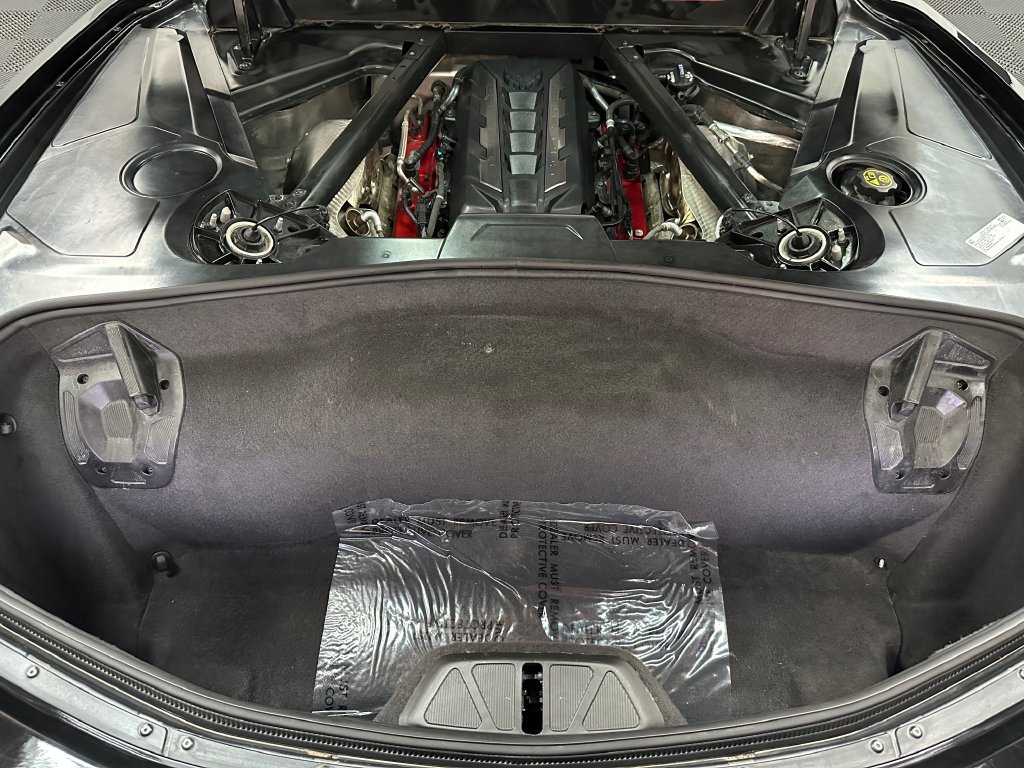 Used 2023 Chevrolet Corvette Stingray Premium Cpe w/ Z51 Performance Package RWD image 31