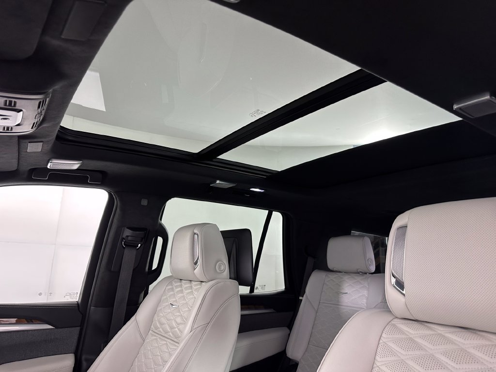 Used 2025 Cadillac Escalade Sport Platinum AWD/4WD image 26