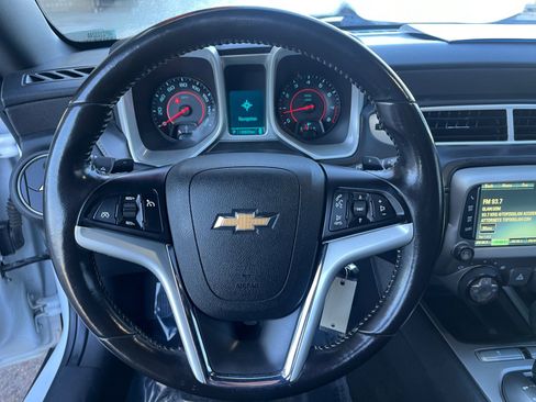 Used 2015 Chevrolet Camaro LT image 9