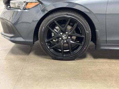 Used 2024 Honda Civic Sport image 8