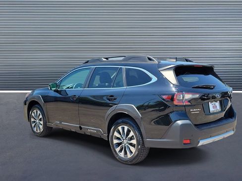 Certified 2024 Subaru Outback Limited AWD/4WD image 4