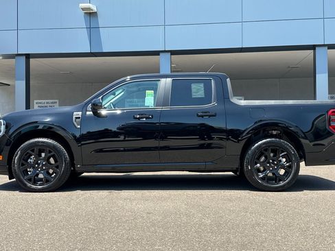 New 2025 Ford Maverick Lobo image 6