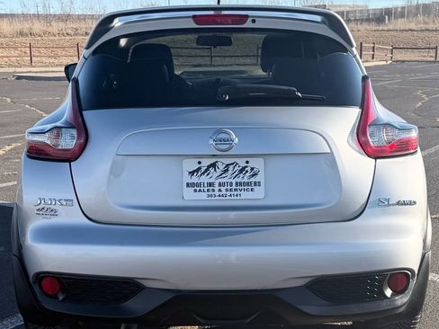 Used 2015 Nissan Juke SL image 6