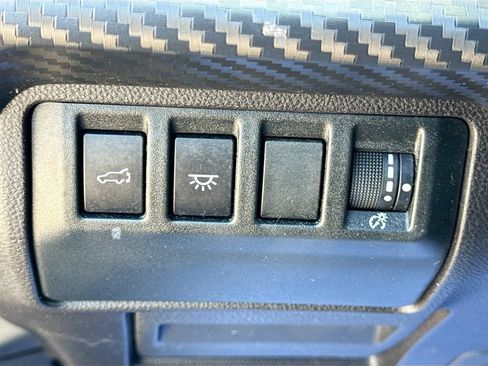 Used 2023 Subaru Ascent Premium w/ Convenience Package AWD/4WD image 10