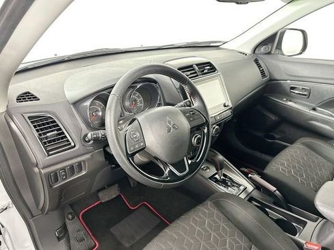 Used 2024 Mitsubishi Outlander Sport Ralliart image 3