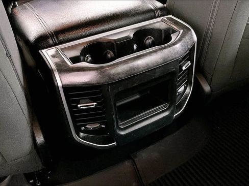 Used 2019 RAM 1500 Big Horn image 34