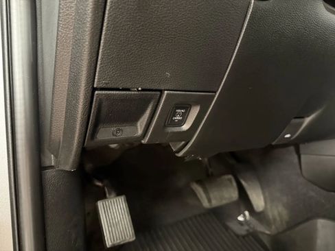 Used 2021 RAM 2500 Tradesman AWD/4WD image 18