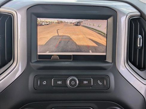 Used 2022 Chevrolet Silverado 1500 W/T image 9