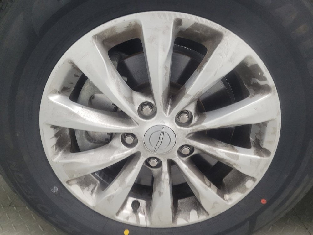 Used 2019 Chrysler Pacifica Touring-L FWD image 31