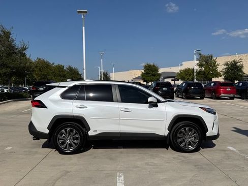 Used 2024 Toyota RAV4 XLE Premium w/ Weather Package AWD/4WD image 4