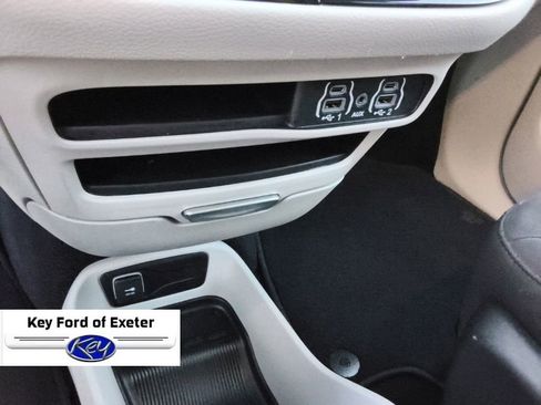 Used 2023 Chrysler Voyager LX FWD image 38