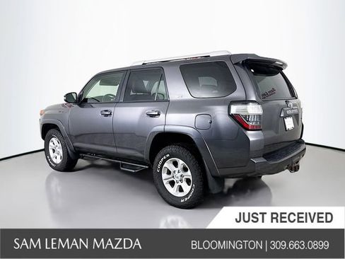 Used 2015 Toyota 4Runner SR5 Premium image 5