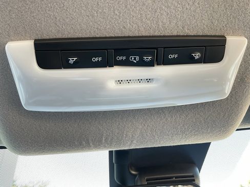 New 2025 Nissan Versa SV w/ Trunk Package image 26