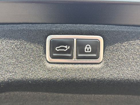 Certified 2025 Hyundai Sonata Limited FWD image 20