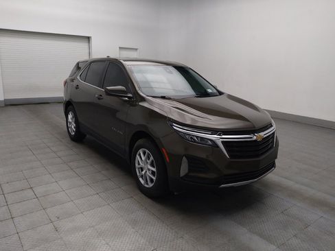 Used 2023 Chevrolet Equinox LT w/ Driver Convenience Package image 13