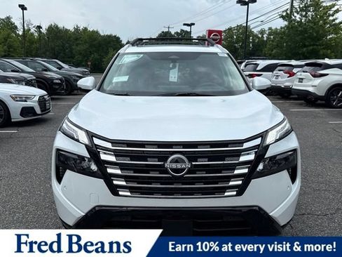New 2026 Nissan Rogue Platinum w/ Platinum Premium Package AWD/4WD image 2