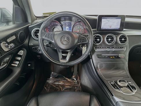 Certified 2018 Mercedes-Benz GLC 300 4MATIC image 23