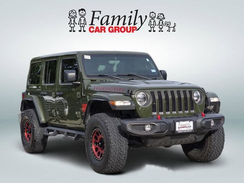 Used 2023 Jeep Wrangler Unlimited Rubicon w/ Xtreme 35 Tire Package AWD/4WD image 2
