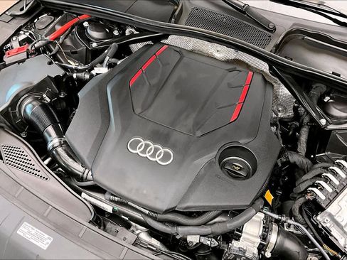 Used 2024 Audi S5 Premium Plus image 28