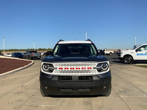 Used 2025 Ford Bronco Sport Heritage w/ Convenience Package image 3