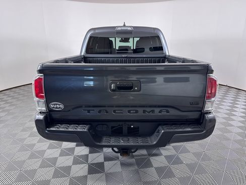 Used 2023 Toyota Tacoma TRD Sport AWD/4WD image 8