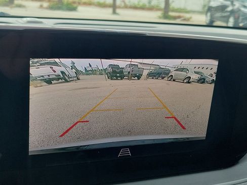 Certified 2024 Buick Envista Sport Touring w/ Convenience I Package image 26