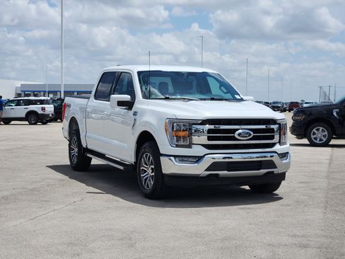 Used 2021 Ford F150 Lariat w/ FX4 Off-Road Package AWD/4WD image 3