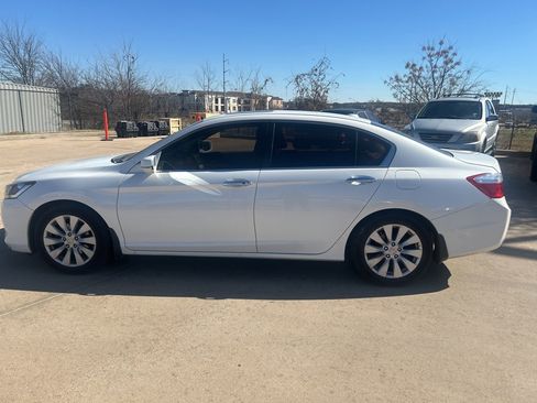 Used 2014 Honda Accord EX-L image 2