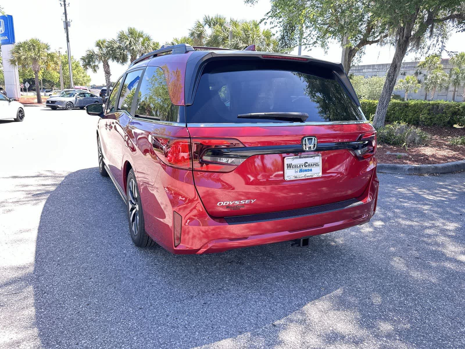 New 2026 Honda Odyssey EX-L image 4