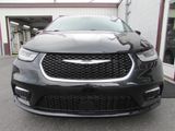 Used 2022 Chrysler Pacifica Touring-L image 2