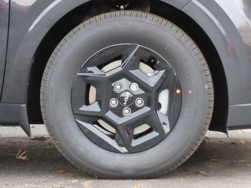 New 2026 Kia Carnival image 16