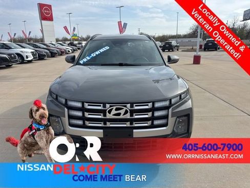 Used 2025 Hyundai Santa Cruz SEL image 8