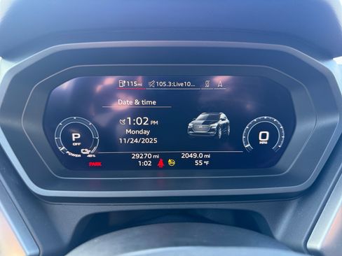 Used 2023 Audi Q4 e-tron Premium Plus w/ Premium Plus image 11