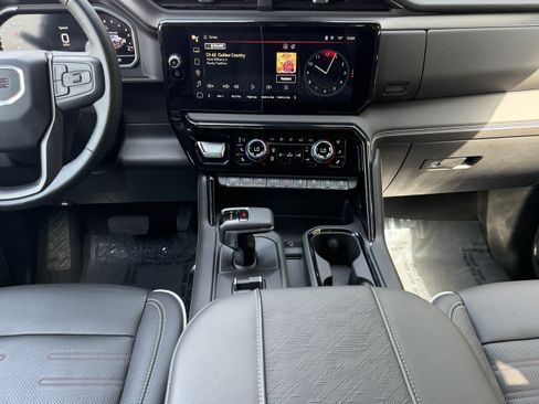 Used 2023 GMC Sierra 1500 AT4X AWD/4WD image 24