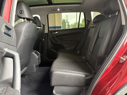 Used 2020 Volkswagen Tiguan S AWD/4WD image 31