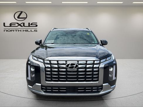 Used 2025 Hyundai Palisade Calligraphy AWD/4WD image 2