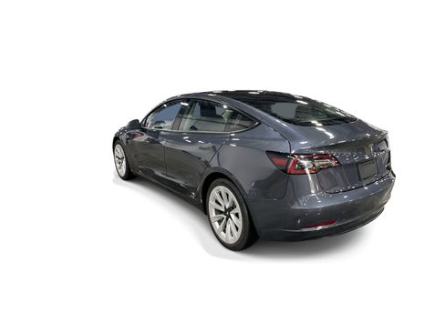 Certified 2022 Tesla Model 3 Long Range AWD/4WD image 4