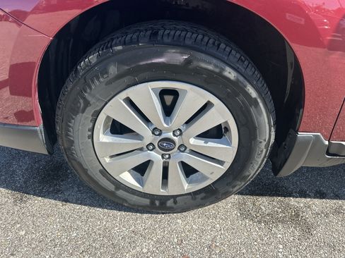 Used 2018 Subaru Outback 2.5i Premium AWD/4WD image 7
