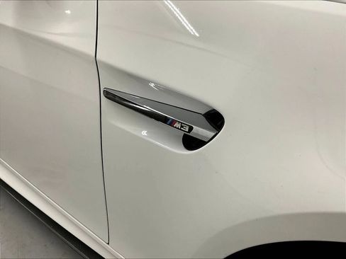 Used 2011 BMW M3 Convertible RWD image 27