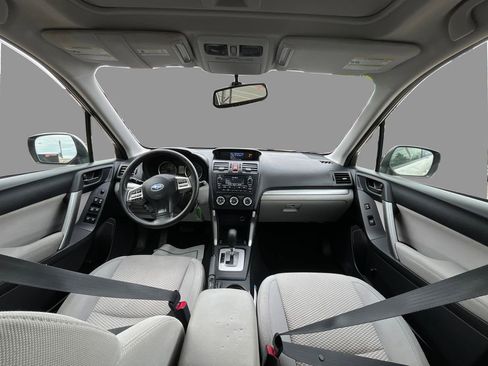 Used 2015 Subaru Forester 2.5i Premium w/ All-Weather Package image 9