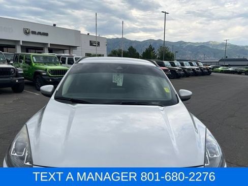 Used 2020 Ford Escape SEL FWD image 13