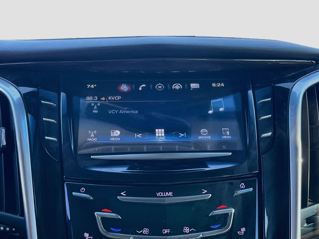 Used 2019 Cadillac Escalade Luxury w/ LPO, Radiant Package RWD image 15
