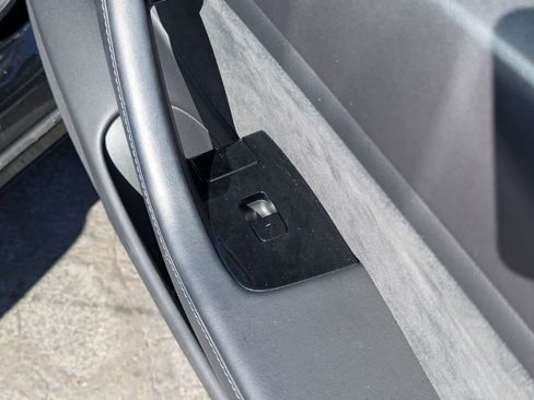 Used 2019 Tesla Model 3 image 29