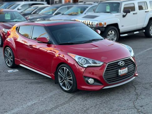 Used 2016 Hyundai Veloster Turbo w/ Option Group 04 image 2