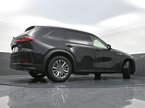 Used 2025 MAZDA CX-90 3.3 Turbo w/ Preferred Package image 34