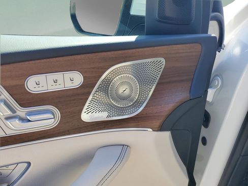 New 2026 Mercedes-Benz GLS 450 4MATIC image 14